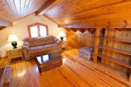 Casa Amb Jardi Alpアパートメント エクステリア 写真